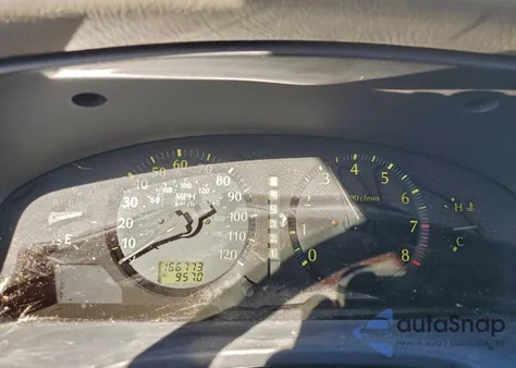 2003 Infiniti Qx4 z USA, uszkodzony, nr VIN JNRDR09X03W251254